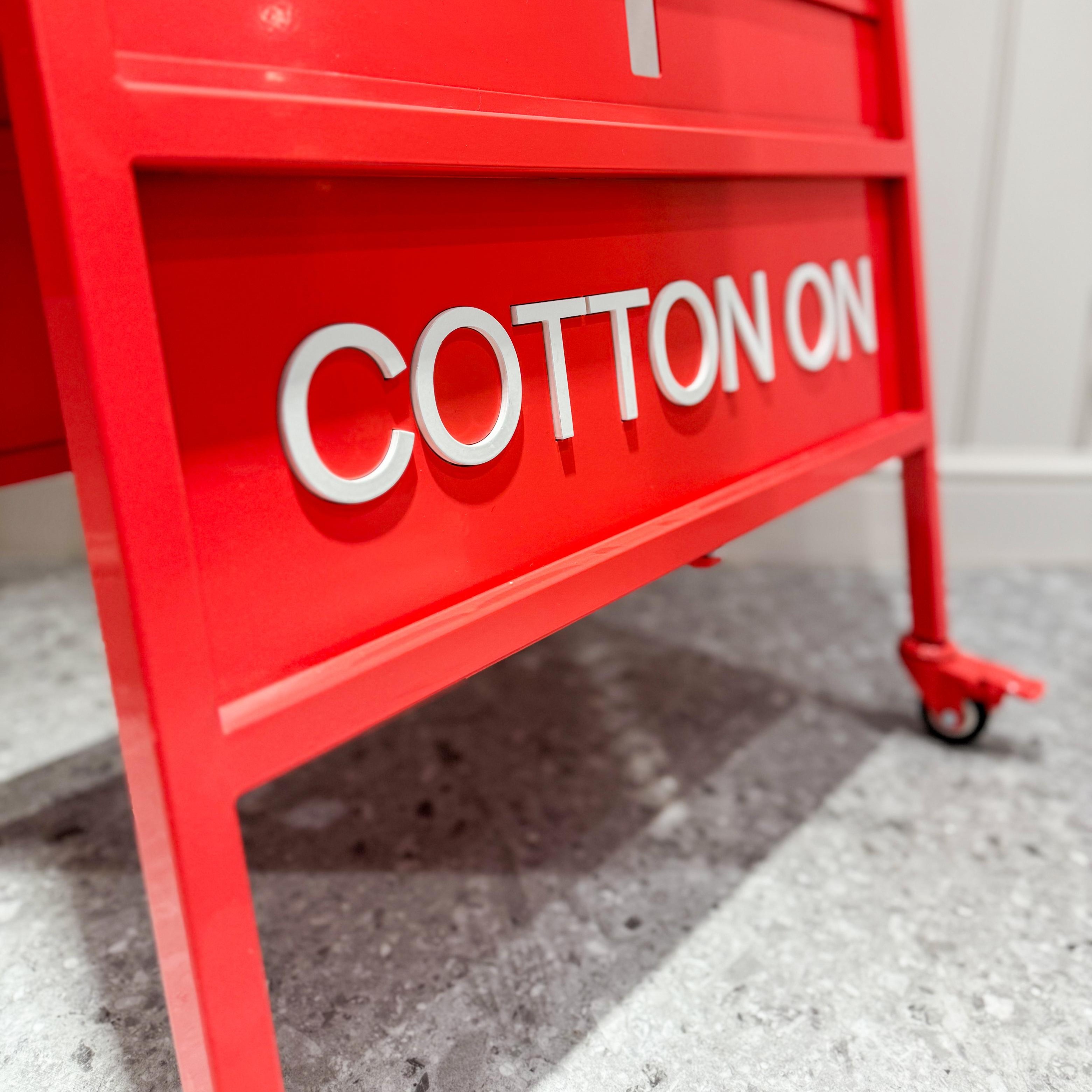 Cotton On chega ao Continente Shopping com lifestyle e propósito global