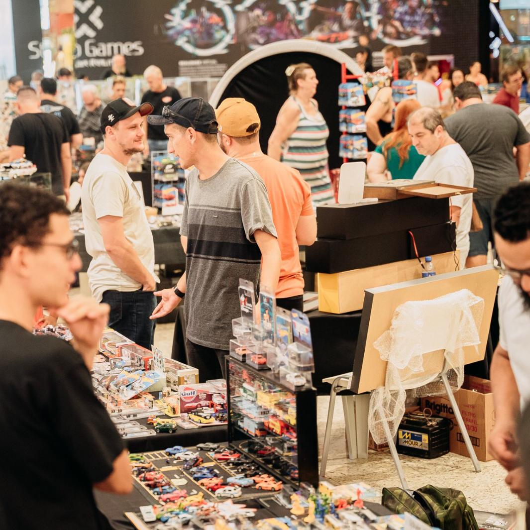 Norte Shopping tem encontro de colecionadores em homenagem ao Dia dos Pais