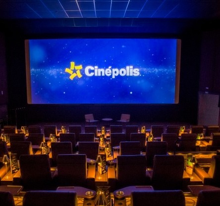 Lançamentos, descontos especiais e promoção inédita Cinépolis