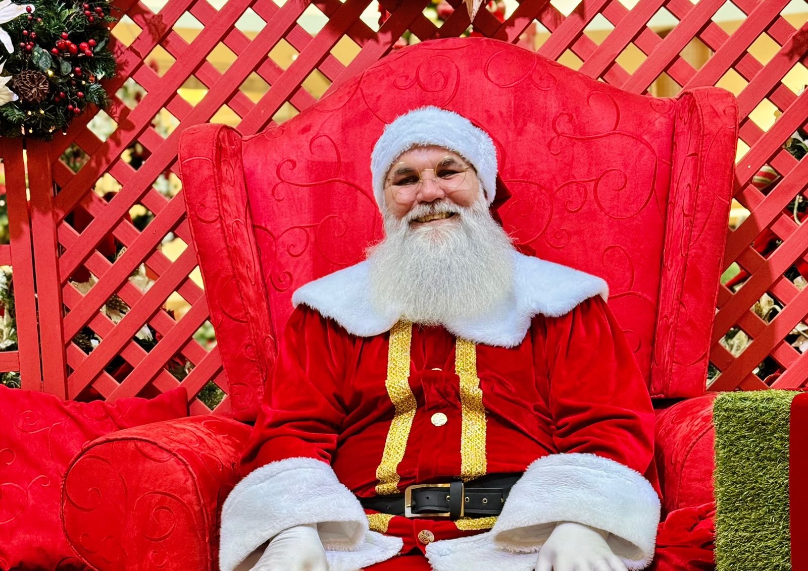 Natal em Joinville: Papai Noel chega ao Garten Shopping com a inédita Marcenaria do Noel
