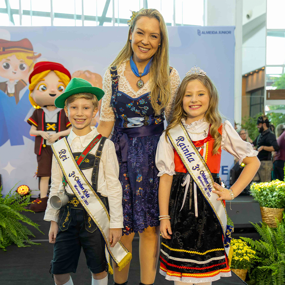 Conheça a Realeza Mirim da 3ª Oktober Kids