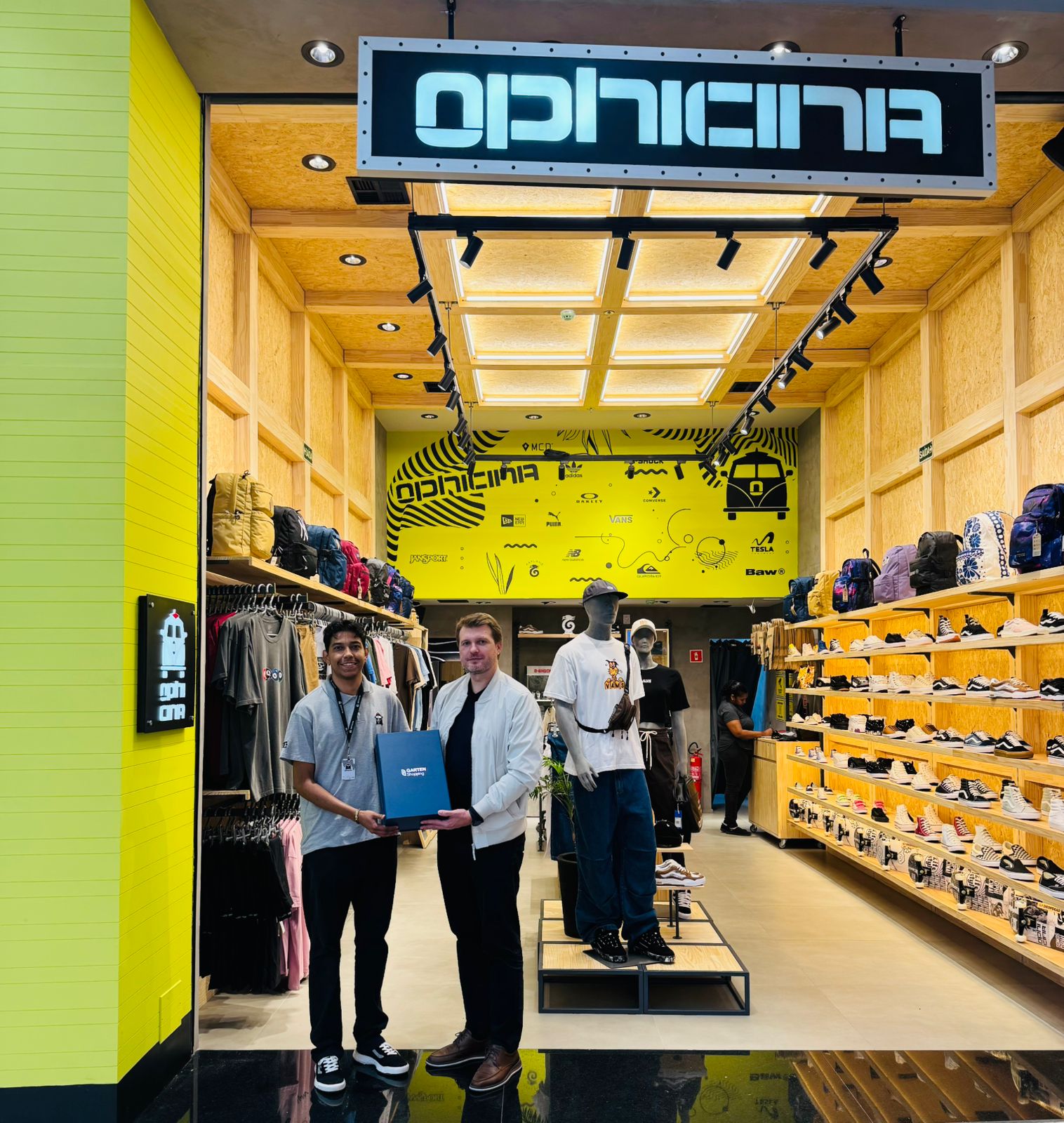 Ophicina inaugura loja no Garten Shopping em Joinville